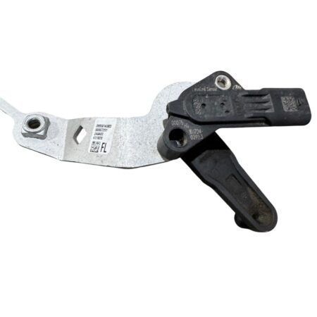 Датчик уровня высоты (F/L) ZEEKR 001 рест 8893014883